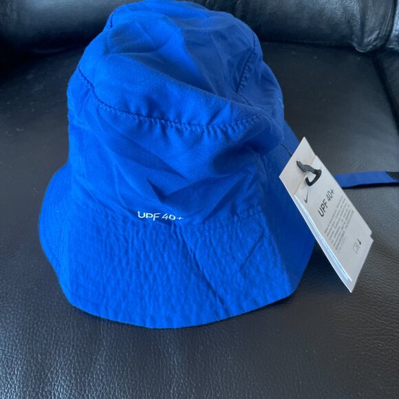 Nike Bucket Hat(Toddler) - Picture 2 of 4